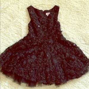 Girls dress
